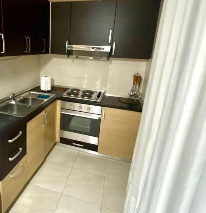 Chlo Apartment 1 Tirane מראה חיצוני תמונה